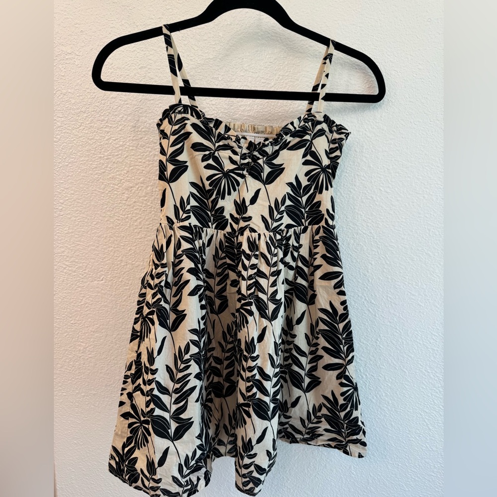 Janie and Jack Black and Cream Leaf Pattern Dress